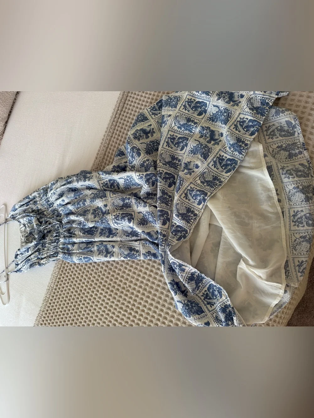 Abercrombie & Fitch Blue and White Printed Maxi Dress